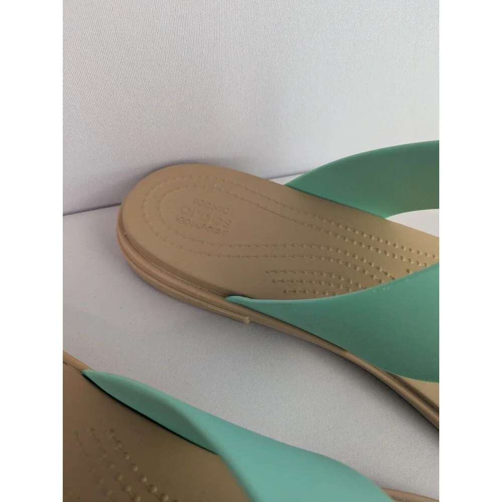 Crocs Tulum Flip Sandals Women’s Size 11 Jade Stone Bright Blue Thong Flop Shoes